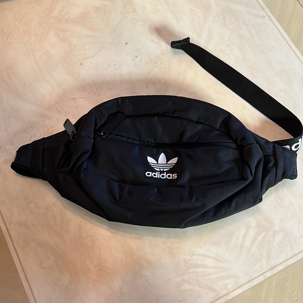 Adidas fanny pack